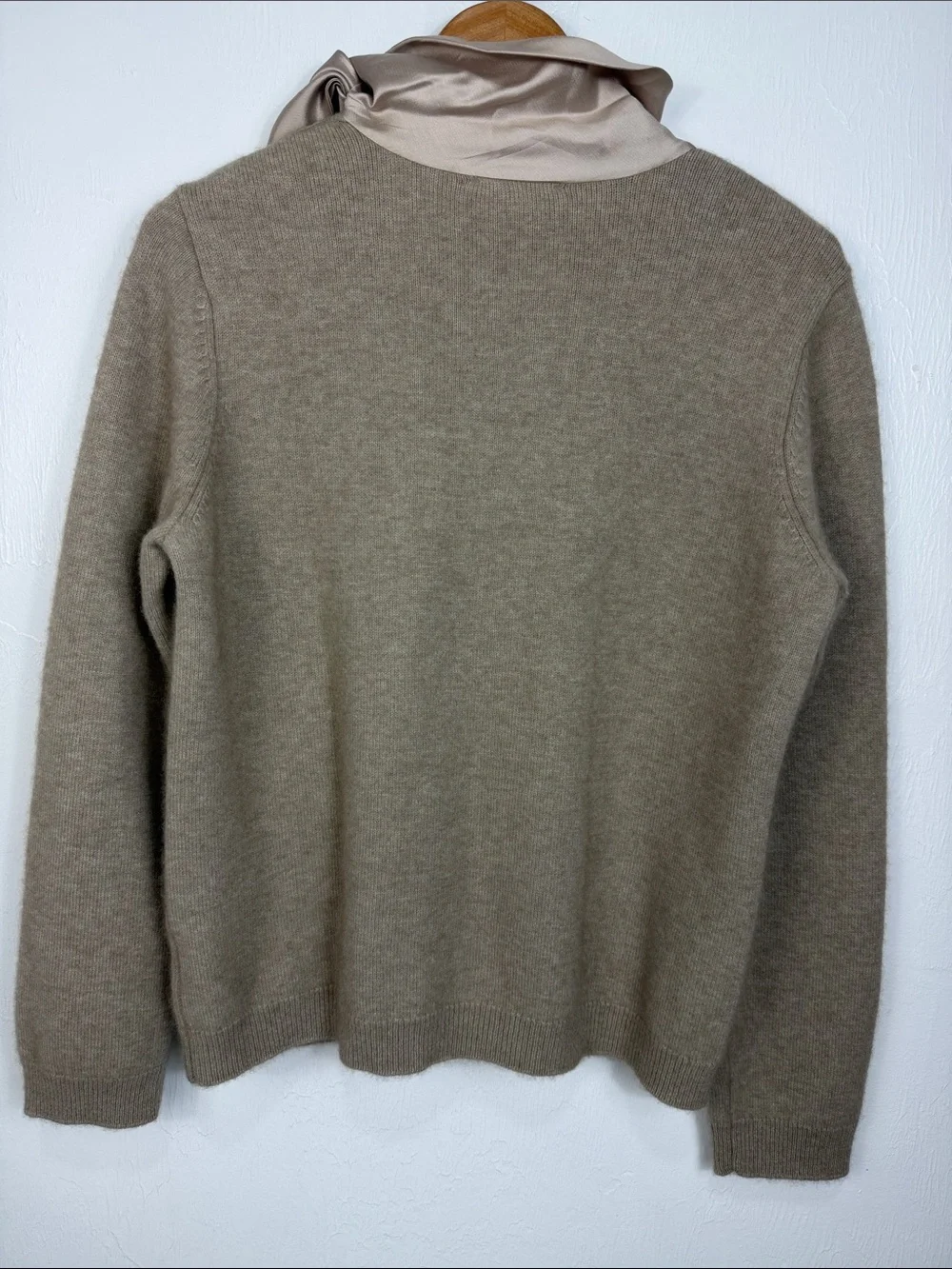 Tory Burch XL Wool Fur Blend Sweater Silk Scarf Neck Beige Long Sleeve